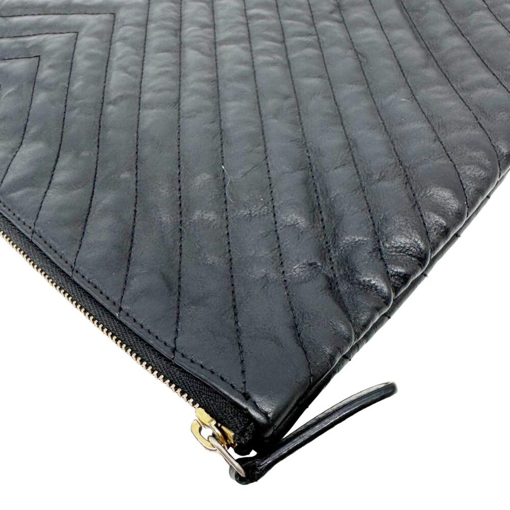 Chanel  O Clutch Chevron Leather Clutch Bag Black - Picture 7 of 14